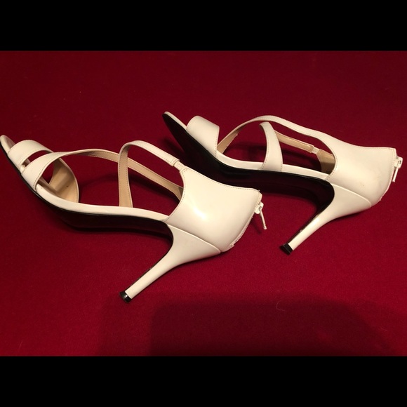 White patent leather Nine West heels - Picture 2 of 8